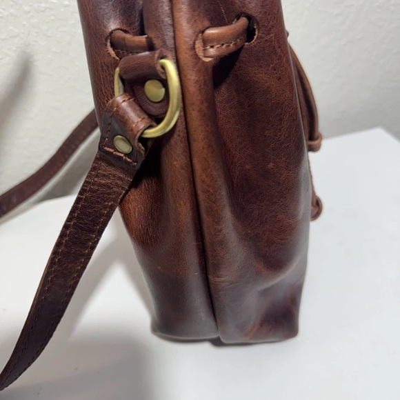 Portland Leather Brown Shoulder Bag - Picture 9 of 16